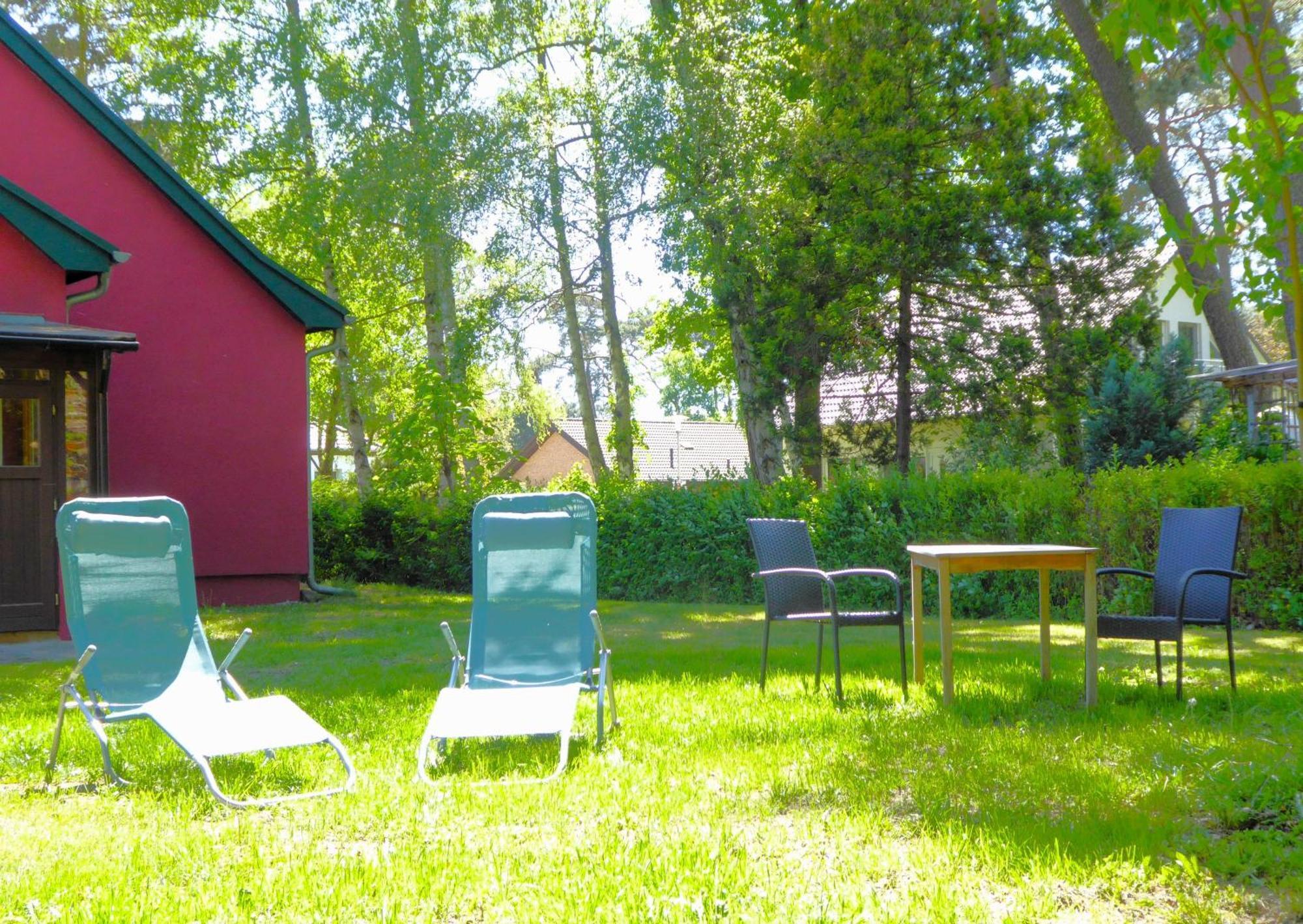 Wohung Mit Balkon Und Garten Nahe Stadtgrenze ブランケンフェルデ＝マーロウ エクステリア 写真